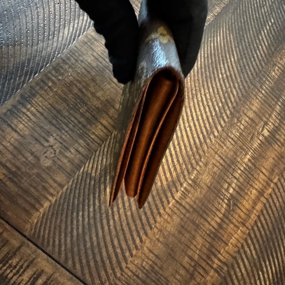 Louis Vuitton, men's monogram, bifold, wallet, vintage - Picture 4 of 17